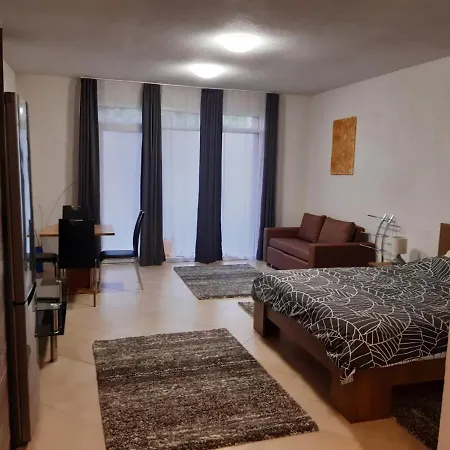 Apartment Mira Queen Lakosztaly